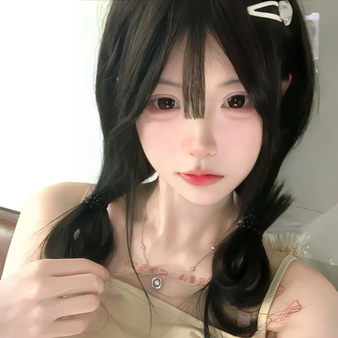 夏洛特海报
